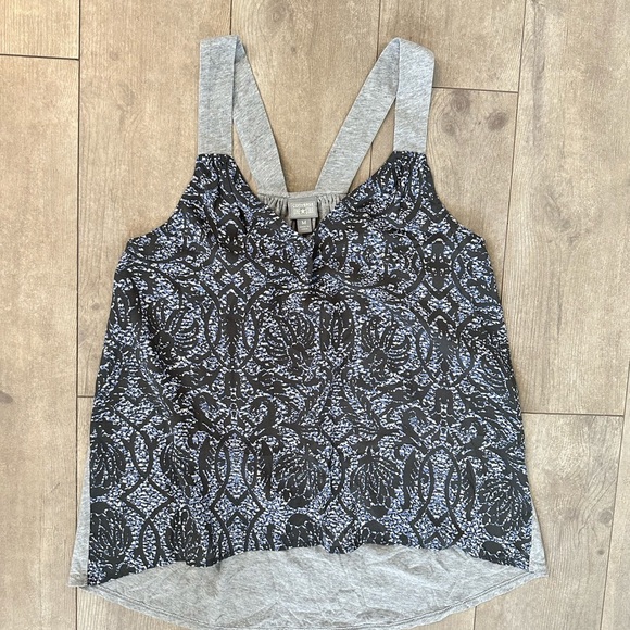 Converse women’s medium flowy tank blouse - Picture 13 of 14